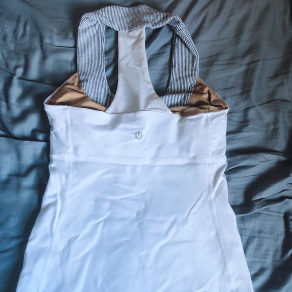 Lululemon top - Picture 1 of 2